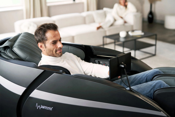 Массажное кресло Casada Skyliner 3